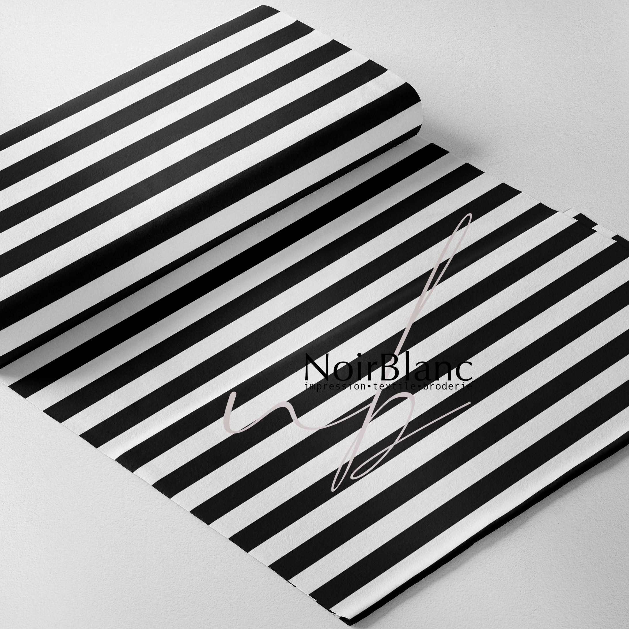 Ligné noir et blanc grand – NoirBlanc.ca